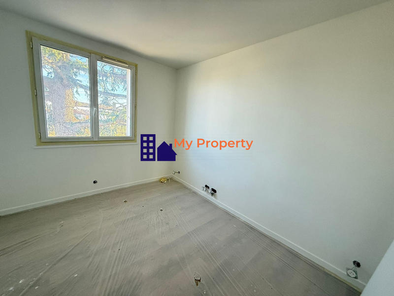 Appartement - 101 m² - 4 pièces