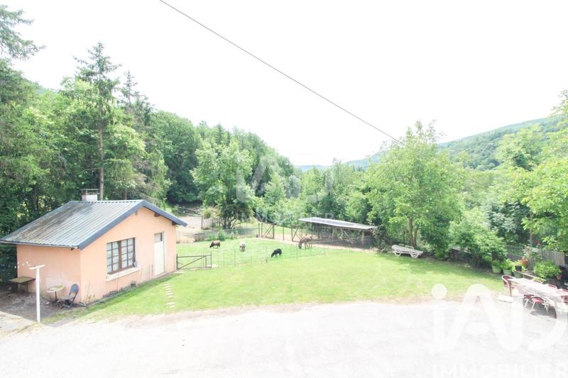 Maison - 275 m² - 6 pièces