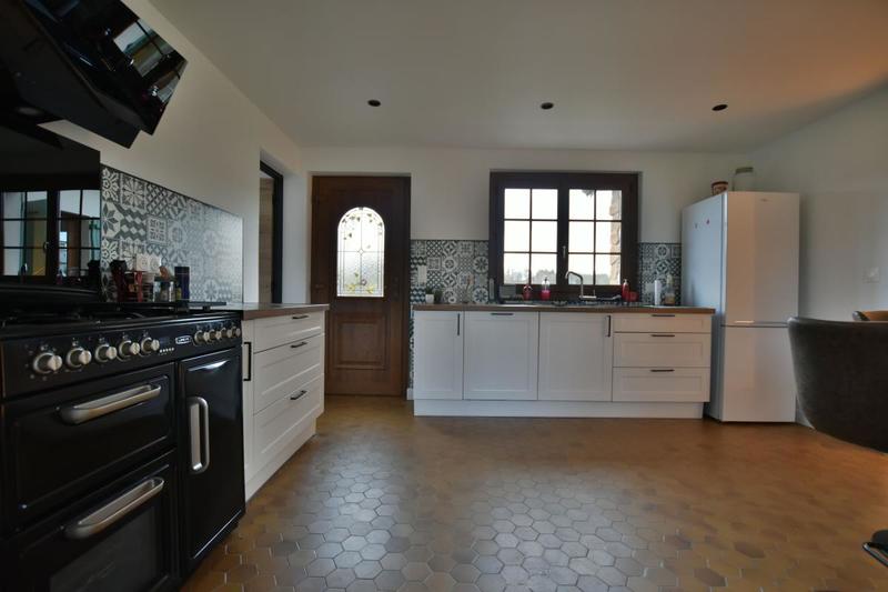 Maison - 184 m² - 4 pièces