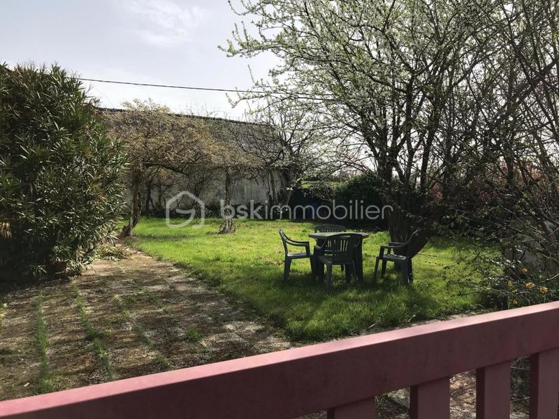 Maison - 99 m² - 5 pièces