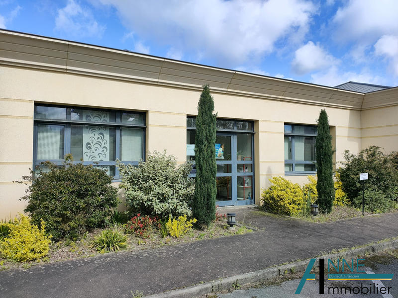 Local commercial - 230 m²