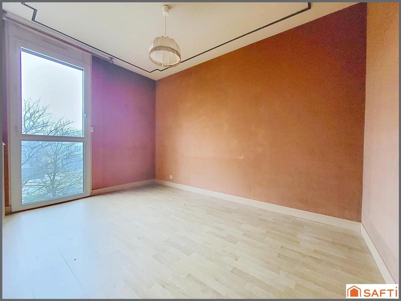 Appartement - 77 m² - 4 pièces