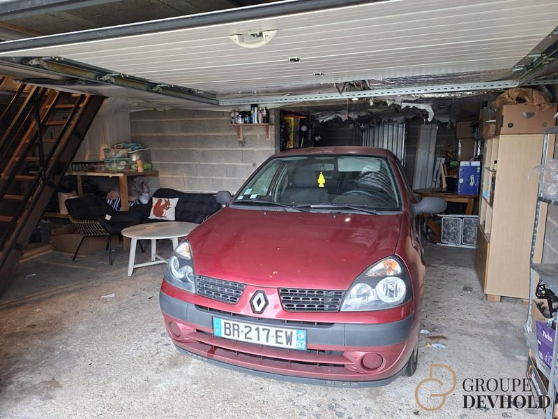 Maison - 92 m² - 5 pièces