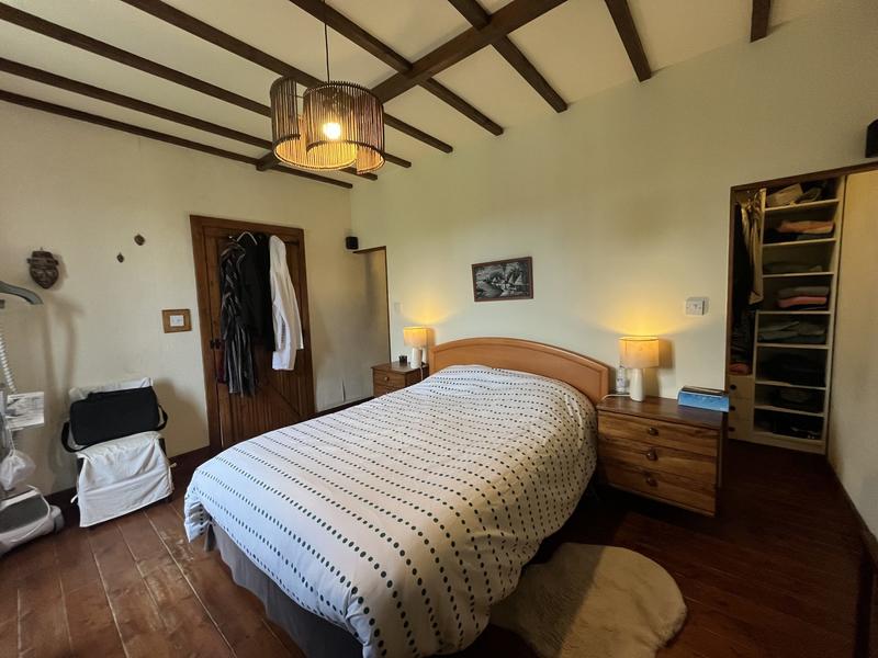 Maison - 198 m² - 8 pièces