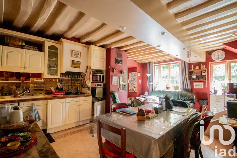 Maison - 249 m² - 9 pièces