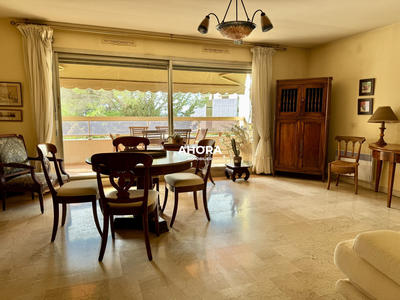 Appartement - 85 m² - 3 pièces