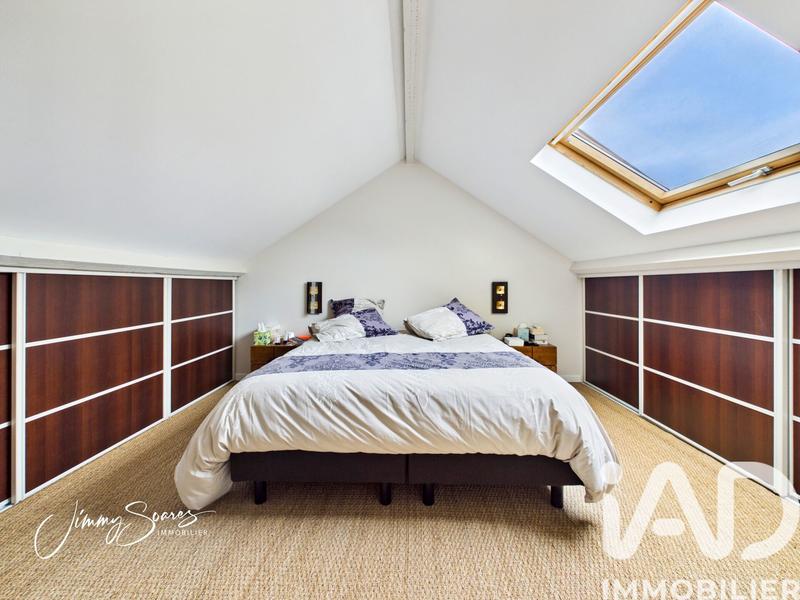 Maison - 190 m² - 8 pièces