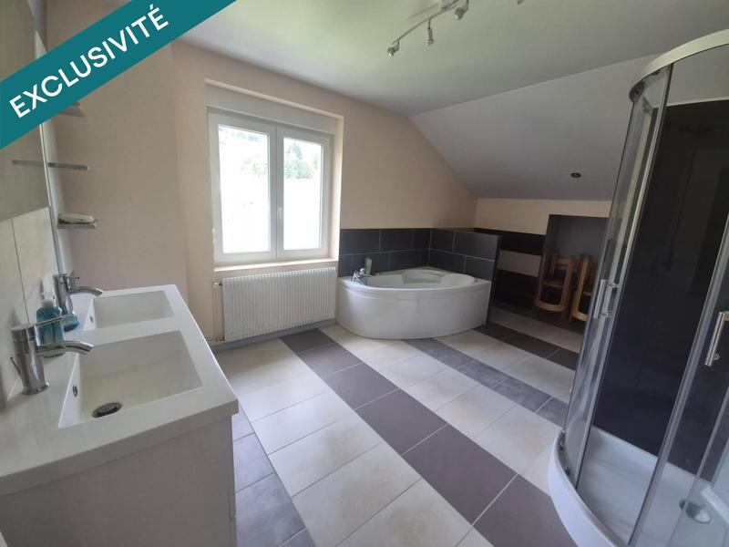 Maison - 195 m² - 7 pièces