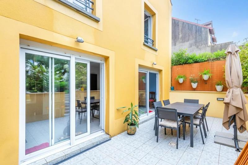 Maison - 130 m² - 6 pièces