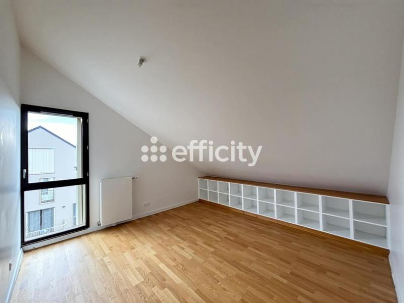 Appartement - 154 m² - 7 pièces