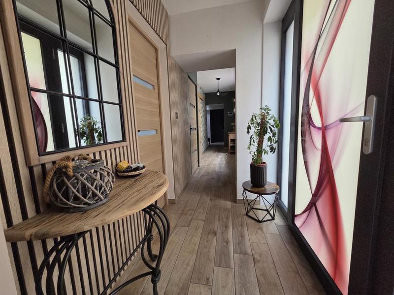 Maison de village - 258 m² - 9 pièces