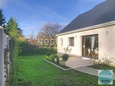 Maison - 102 m² - 4 pièces