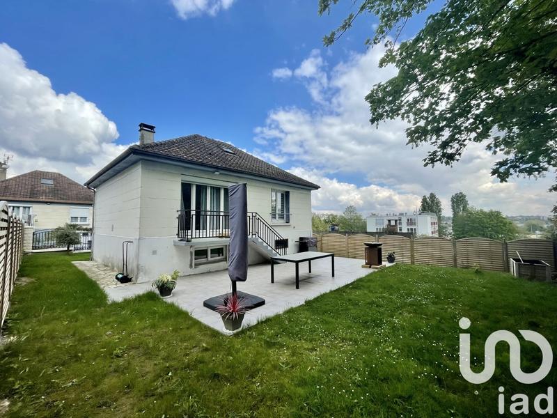 Maison - 97 m² - 5 pièces