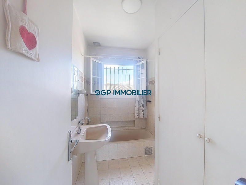 Maison traditionnelle - 133 m² - 6 pièces