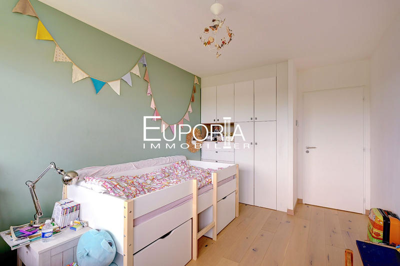 Villa - 160 m² - 6 pièces