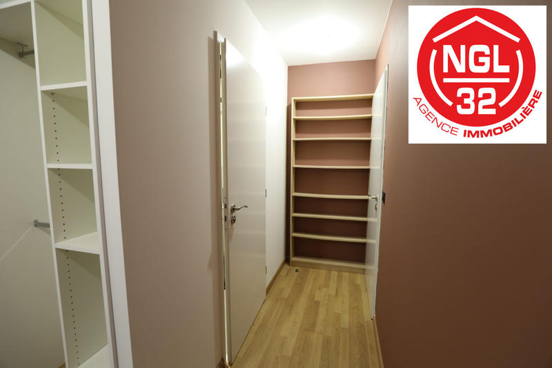 Appartement - 81 m² - 4 pièces