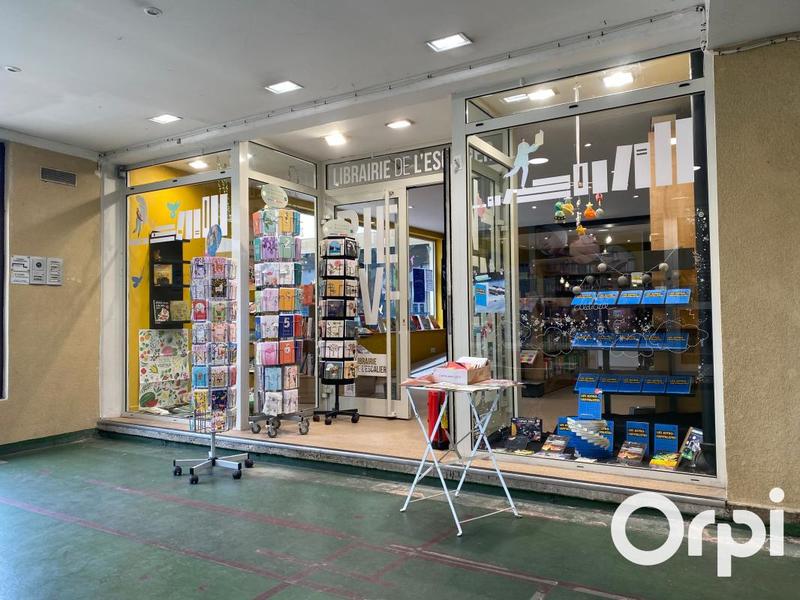 Local commercial - 126 m²