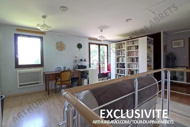 Maison - 141 m² - 6 pièces