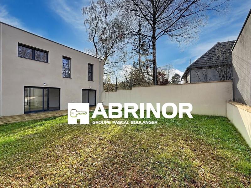 Maison - 138 m² - 5 pièces