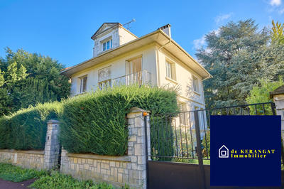 Maison - 186 m² - 7 pièces