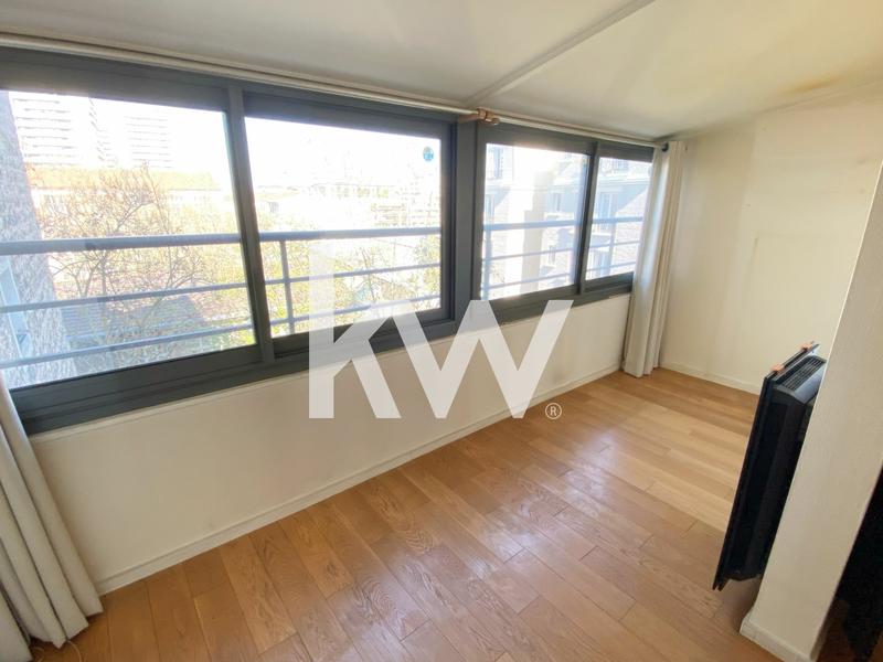 Appartement - 99 m² - 4 pièces