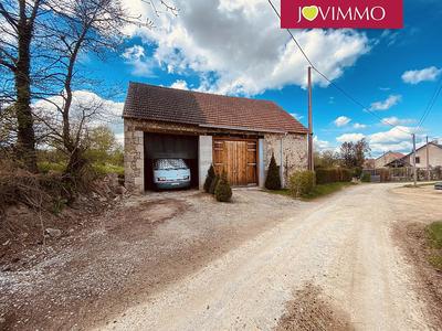 Maison - 250 m² - 9 pièces