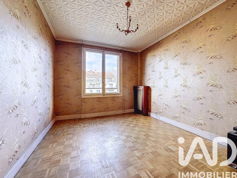 Appartement - 89 m² - 5 pièces