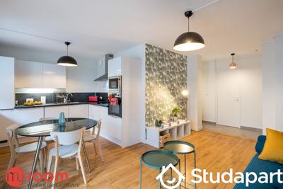 Chambre - 9 m² - 1 pièce