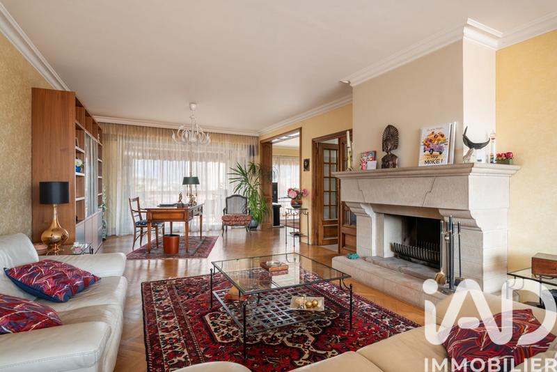 Appartement - 129 m² - 3 pièces