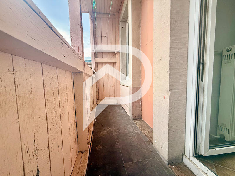 Appartement - 80 m² - 4 pièces