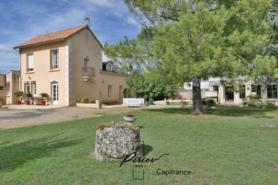 Propriété - 129 m² - 8 pièces