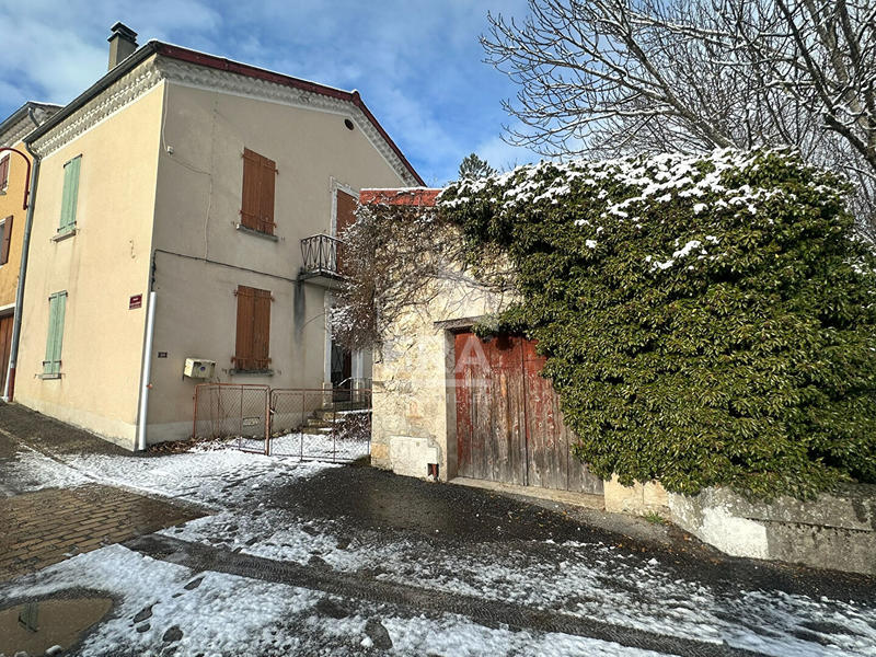 Maison - 83 m² - 4 pièces