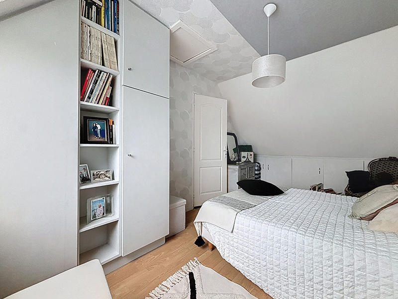 Maison - 110 m² - 6 pièces