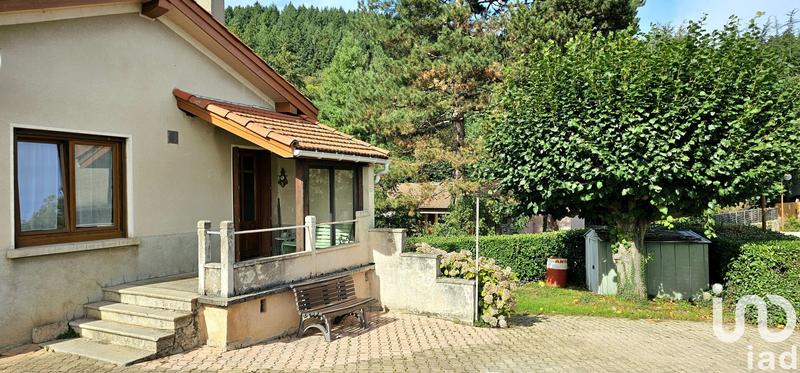 Maison - 137 m² - 6 pièces