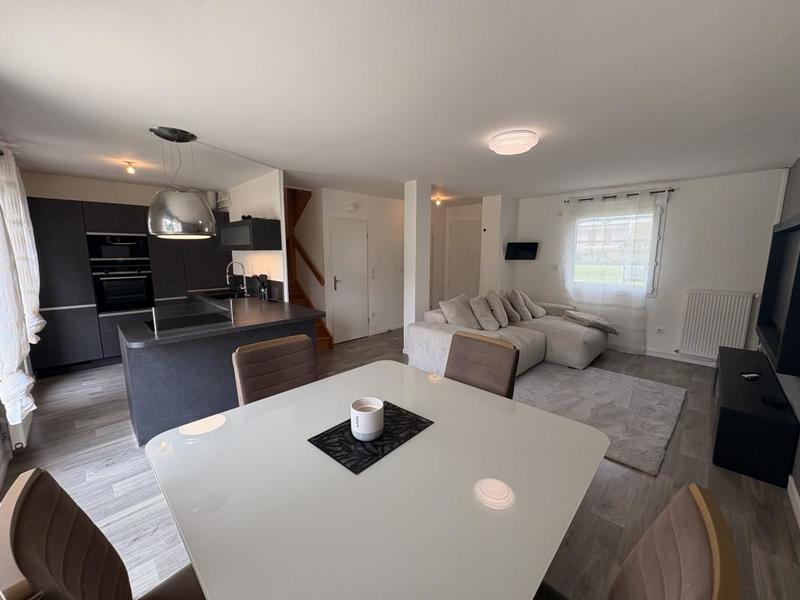 Maison - 108 m² - 6 pièces