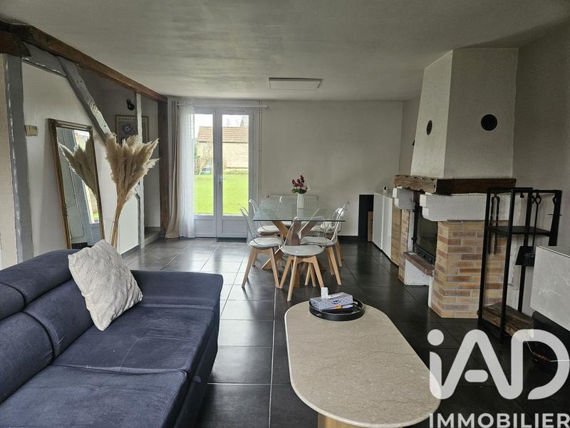 Maison - 95 m² - 5 pièces
