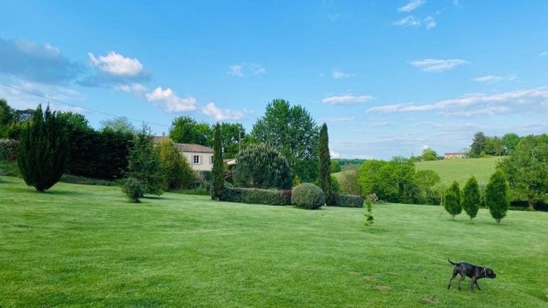 Villa - 440 m² - 9 pièces