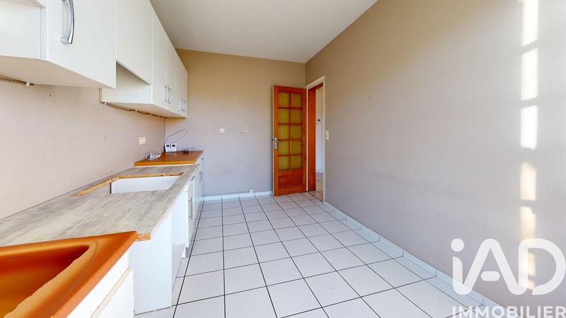 Appartement - 80 m² - 3 pièces