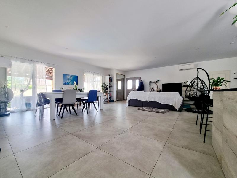 Maison - 175 m² - 8 pièces