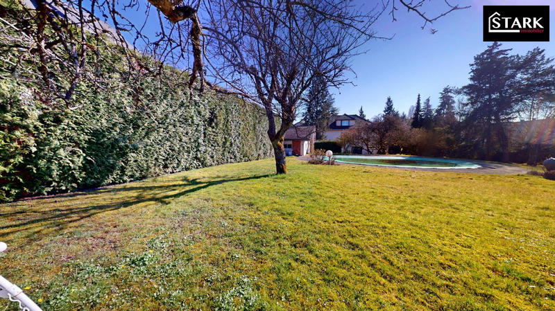 Maison ancienne - 235 m² - 8 pièces