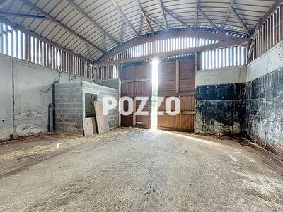 Local d'activité / Entrepôt - 380 m²
