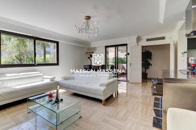 Appartement - 108 m² - 4 pièces