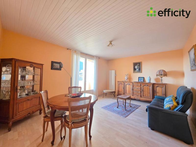 Appartement - 72 m² - 3 pièces