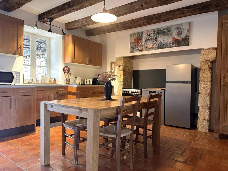 Propriété - 464 m² - 13 pièces