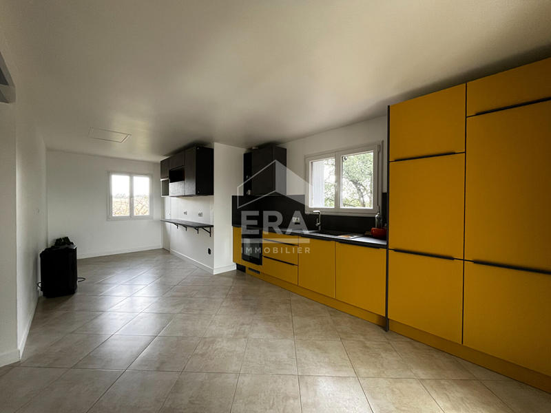 Maison - 198 m² - 6 pièces