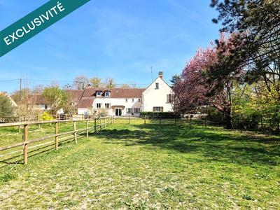 Maison - 298 m² - 12 pièces