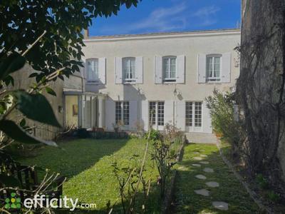 Maison - 178 m² - 8 pièces