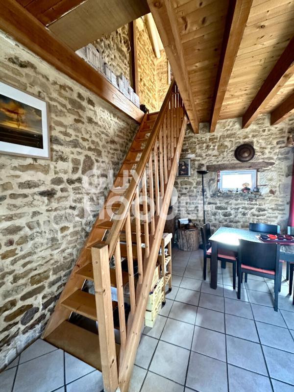 Maison - 186 m² - 6 pièces