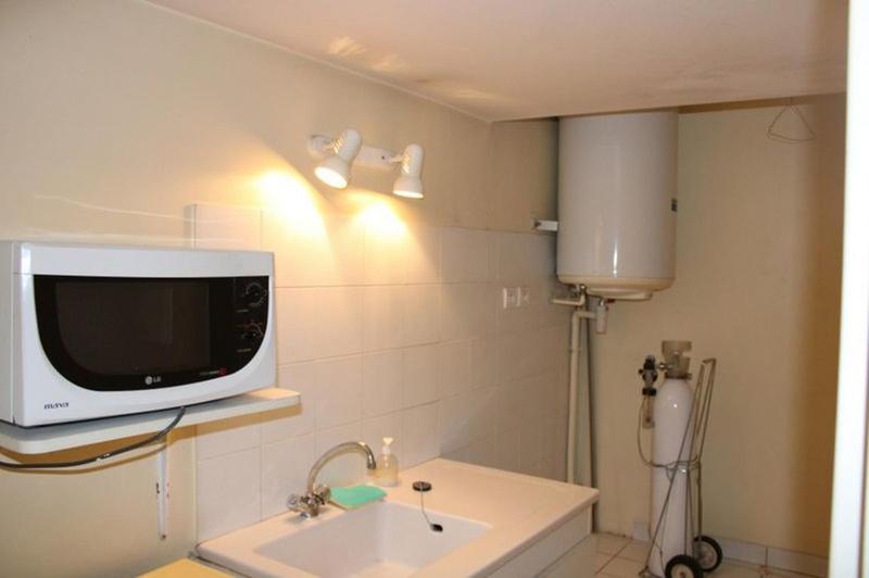 Local commercial - 45 m² - 4 pièces