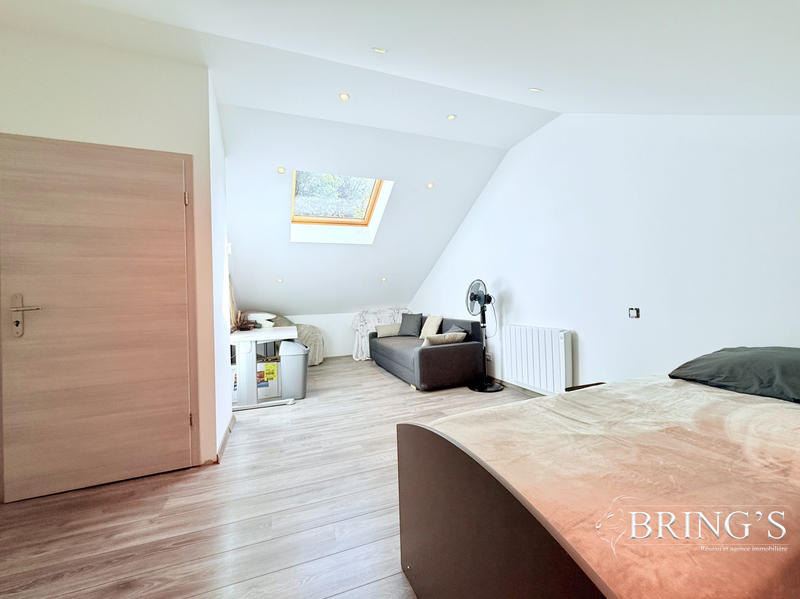 Maison - 145 m² - 5 pièces